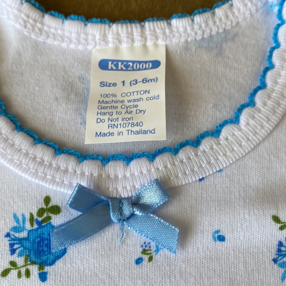 Baby girl tank top size 3-6 months